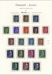 1945 - 2001, postfrische Slg. auf Leuchtturm-Vordruckseiten kpl. in ...