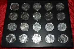 Anlagesilber: zum einen Partie von 35 Stück 'Silver Eagle' ...