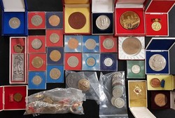 100.100: Multiple Lots - Medals