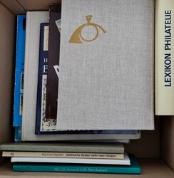 8700: Bibliografía