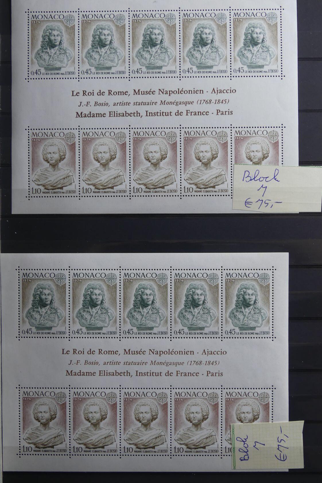 Nette Sammlung Monaco und Frankreich in zwei Steckbüchern. Dabei ...