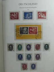 Komplette Sammlung in 4 Alben  Automatically generated translation: ...