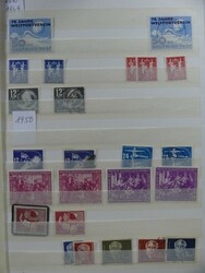 Umfassender Bestand in 4 vollgestopften, dicken Steckalben. In der ...