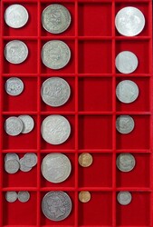 100.80.30: Multiple Lots - Coins - World Coins