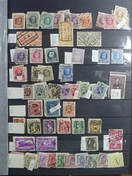 Partie mit über 20 Alben aus aller Herren Länder  Automatically ...