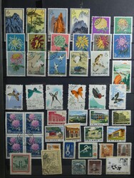 Unsortierte Zusammenstellung mit meist Volksrepublik im Steckbuch, ...