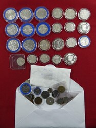 Kleine Sammlung von 20 Silbermünzen zu 2 bis 250 Franken und ...