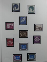 Lot mit 6 Teilsammlungen bis in die 70er Jahre, alle mit u.a. Block 1 ...