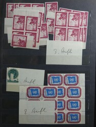 Steckbuch mit Ausgaben der 50er Jahre, dabei u.a. 3x Block 1, ...