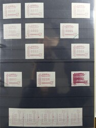 Spezialisierte Sammlung von mehr als 100 Marken und ca. 100 Belegen ...