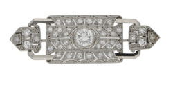 550.40: Jewelry, brooches and pins