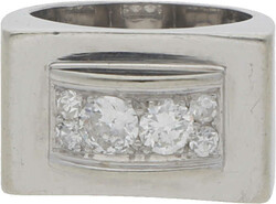 550.90: Jewelry, sets