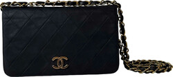 300.50: Mode, Handtaschen