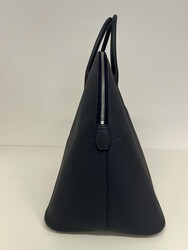 Hermès Shark Bolide 45Diese Bolide 45 von Hermès ist ein seltenes ...