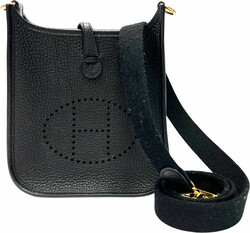 300.50: Fashion, Hand Bags