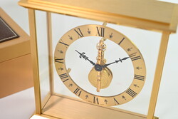 JAEGER-LECOULTRE TISCHUHR SKELETTIERT, Messing, vergoldet, Referenz ...