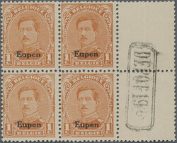 1920. 1 C orange im Viererblock mit zwei anhängenden Leefeldern (und ...