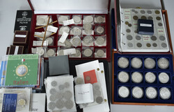 8360: Lots and Collections Coins - World wide