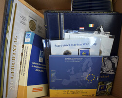 100.70.565: Multiple Lots - Coins - Europe