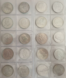 Album mit Münzen der Alpenrepublik bis ca. 1955. Dabei ½ Schilling ...