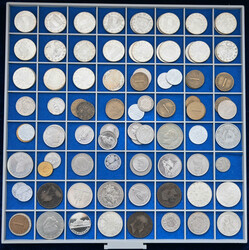 Voller Beba Kasten mit Sammlung alle Welt. Dabei ist u.a. viel ...