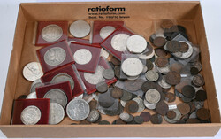 Lot von circa 220 Münzen in Silber und Kupfer; dabei u. a. ...