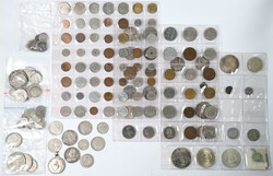 Lot circa 170 Münzen in Silber und Kupfer-Nickel aus aller Welt. (S) ...