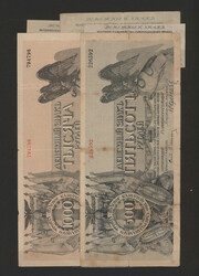 2 Albums with a small collection of Russian and Soviet banknotes, ...