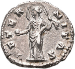 AR-Denar; DIVA FAVSTINA // AETERNITAS, Kampmann 36.26; 3,18 g, sehr ...
