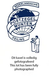 NEDERLAND GROOTRONDSTEMPELS OP POSTSTUKKEN, 55 poststukken met ...