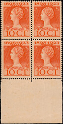 124K, 10ct oranjerood Lt.12, in postfris blok van vier, enkele miniem ...