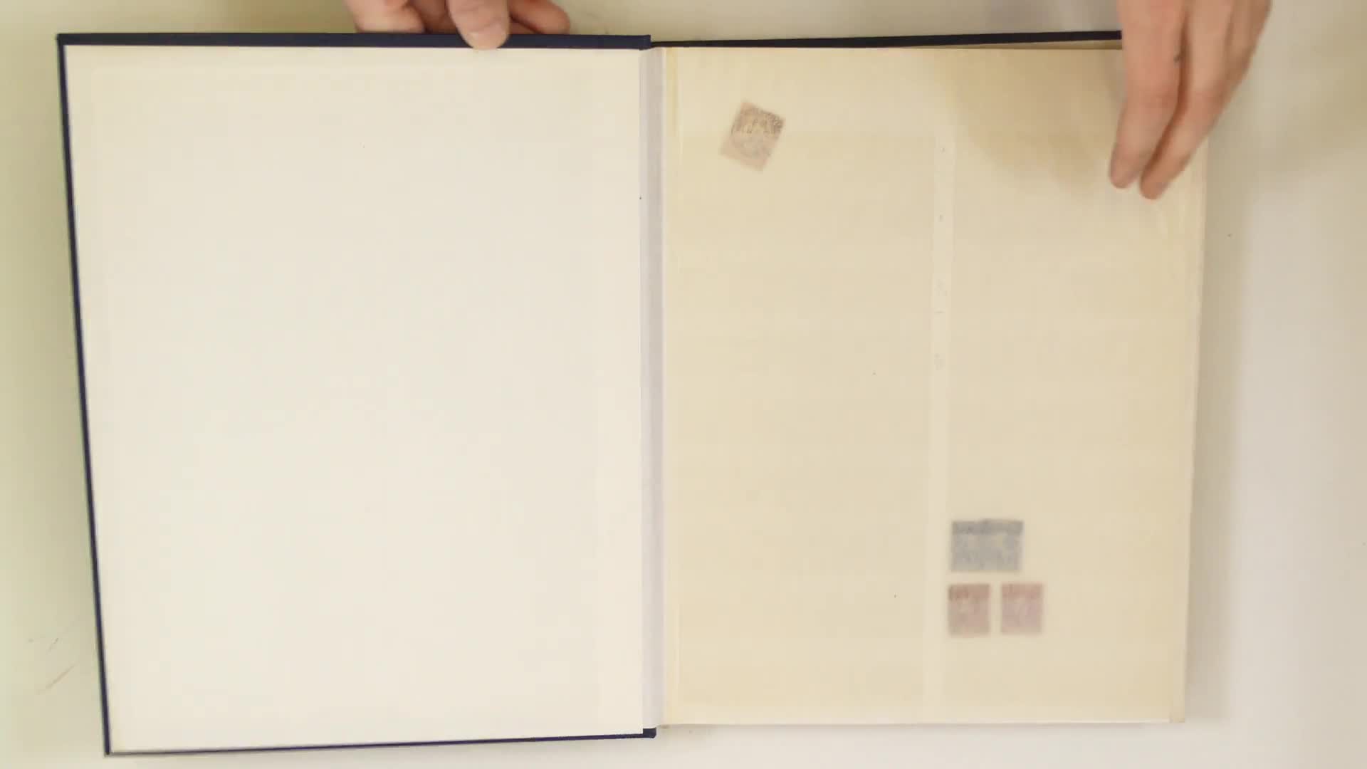 Belgien, Luxemburg und Niederlande, Sammlernachlass im Umzugskarton ...