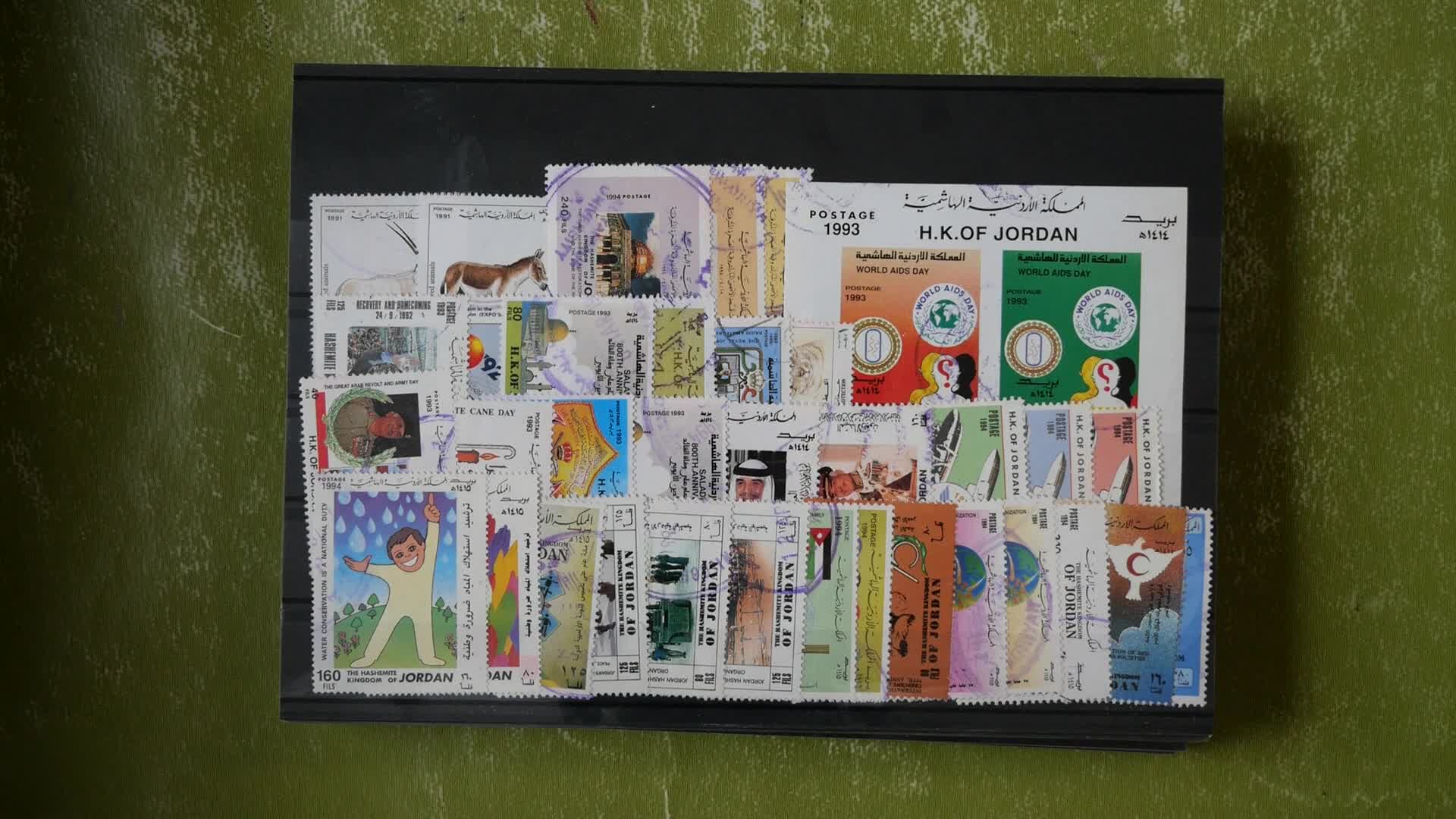 Umfangreicher Bestand ab den frühen Ausgaben, sehr viel Material, ...