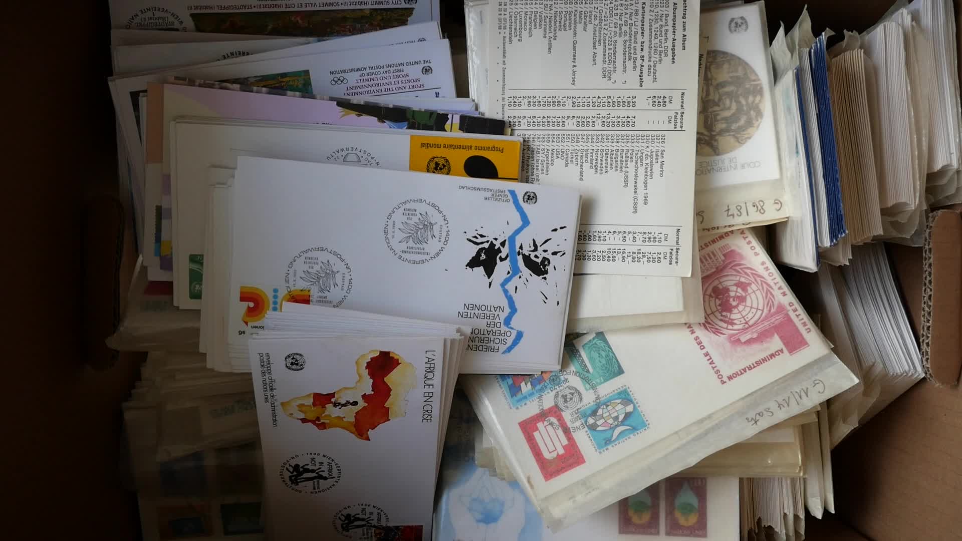 Alle drei Postämter, gewaltiger Bestand von FDC`s, alles in ...