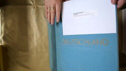 1380: 東德 - Collections