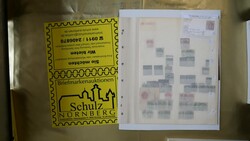Sammlungsartige Partie, dabei Mi. Nr. 3 * u. gestempelt mit ...