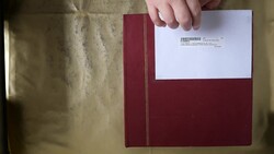 Königin Elisabeth II., herrlich ausgebaute Slg. der ** H-Bl., ...