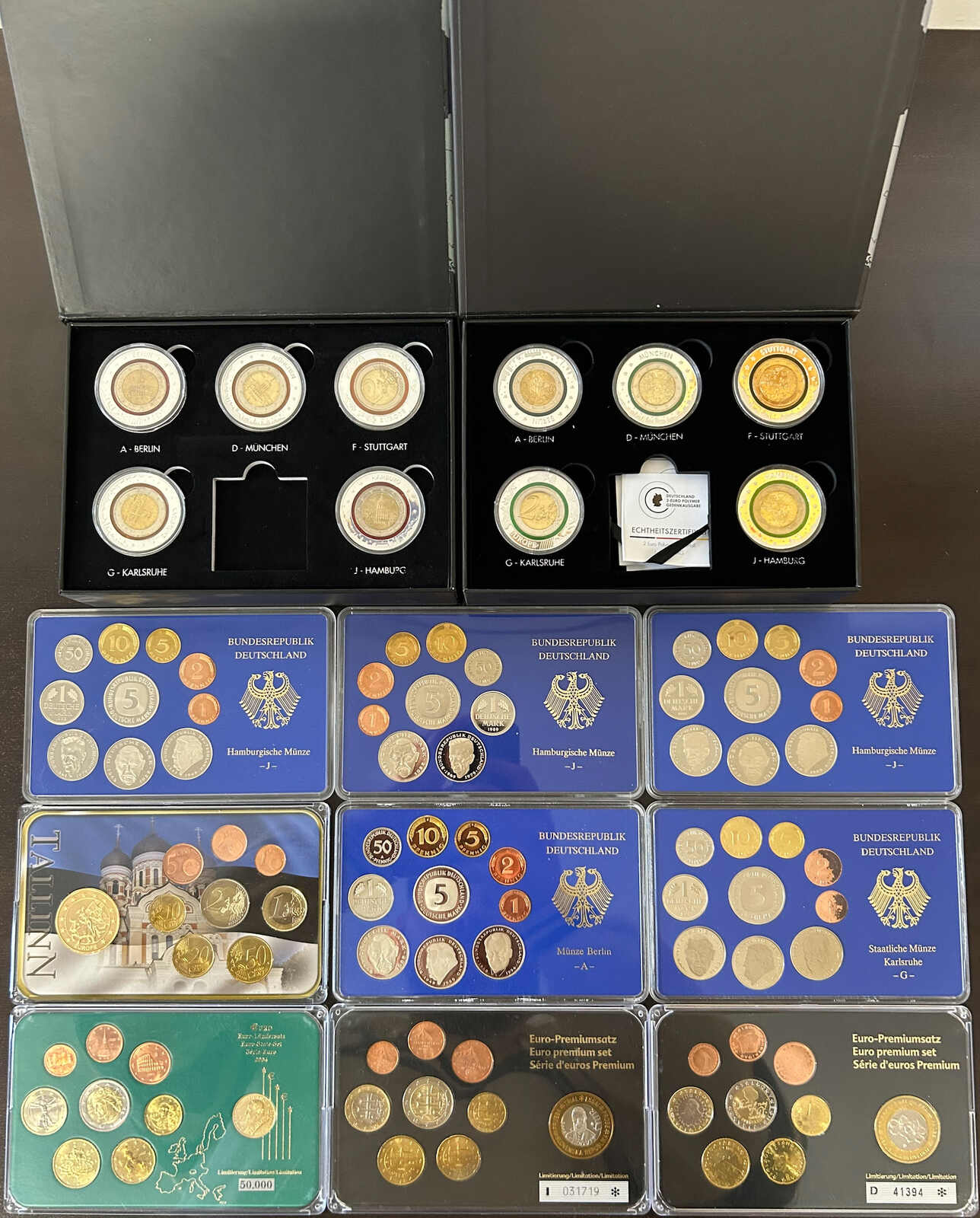 Münzen/Medaillen Alle Welt, Nachlass in über 2 Umzugskartons, wir ...