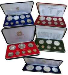 Münzen/Medaillen, 5 kpl. Sets, alles in Luxusetuis von verschiedenen ...