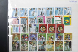 4905: Paraguay - Collections