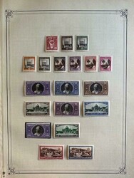 VATICANO - 1931/50 Piccola collezione montata su fogli d'album Yvert ...