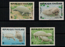 Afrikanische Manati 1984 kpl. **  (12,-)