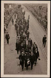 Dortmund - Mengede  W-4600,  Grubenungl?ck 1942, Beisetzung  I-II