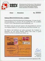 Italienisch, bis auf zwei kürzere Zähne rechts oben sehr gut ...