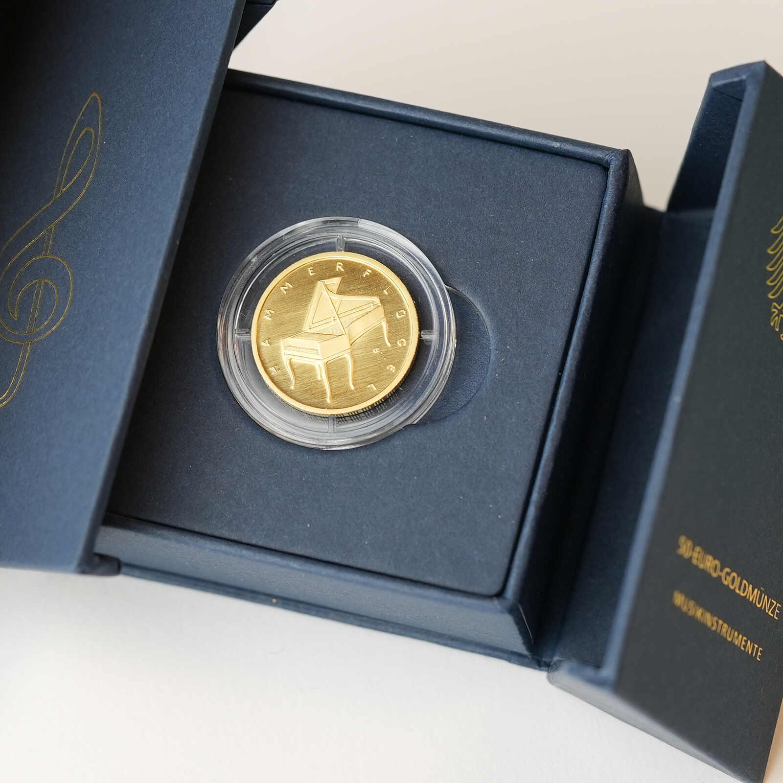 50 Euro, Gold, Hammerflügel, 2019 G (Karlsruhe), in Kapsel und in ...