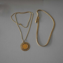 SCHMUCK-PARTIE MIT DAMENUHREN UND GOLD, dabei eine 14K Damenuhr mit ...