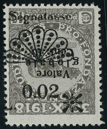 N° 15, 002 sur 15c gris surcharge renversée T.B. Sassone 15c 500 €
