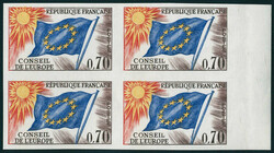 N° 27/35, la série Drapeaux, blocs de 4, non dentelé, bdf, T.B