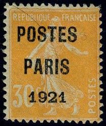 N° 29, 30c Postes Paris 1921, 1 dent courte sinon TB, signé Brun ...