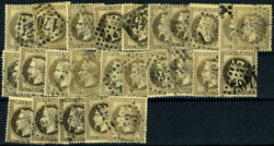 N° 30, 30c brun x 25 exemplaires, nuances et obl. variées, B/TB - ...